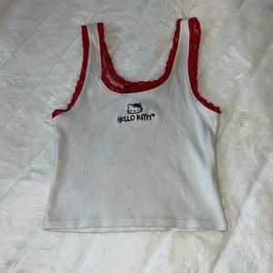 Super cute Hello kitty crop top, forever 21